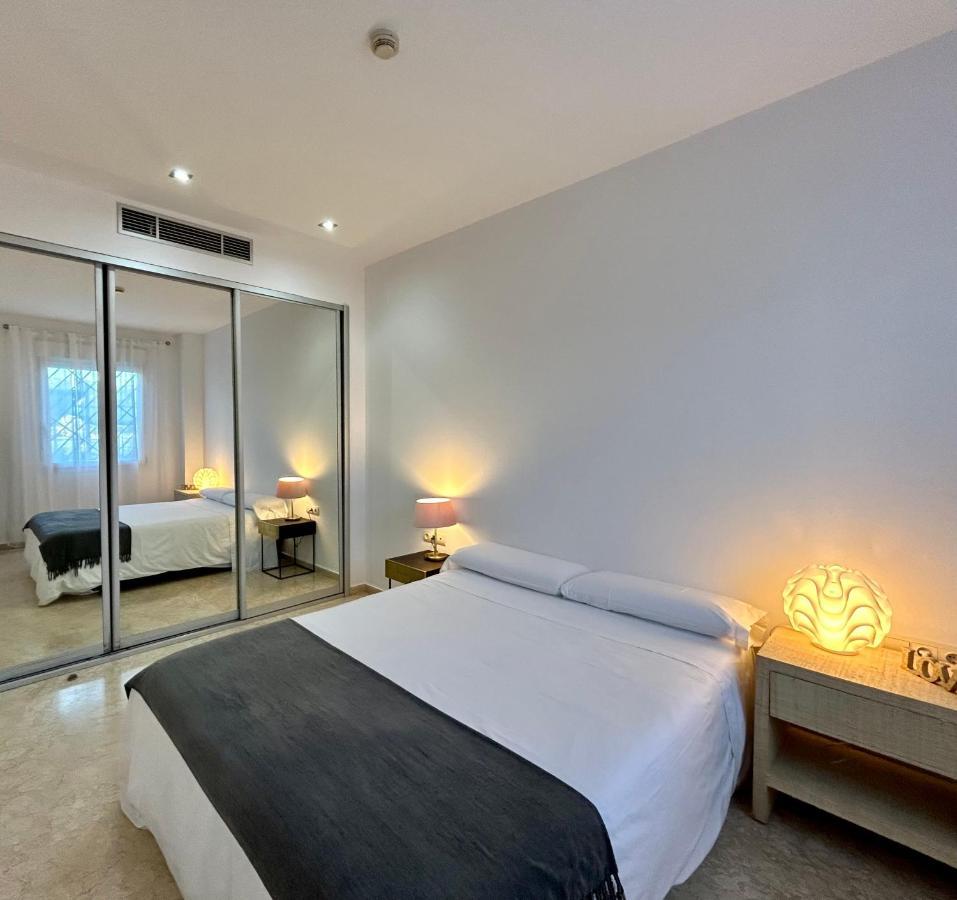 בורמוחוס Lovely Apartment Sevilla Azahar Parking מראה חיצוני תמונה